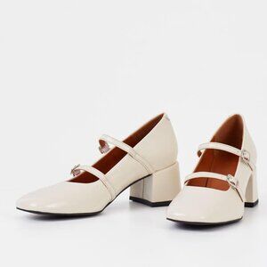 Vagabond Adison Beige/Cream Patent Leather Block Pumps
